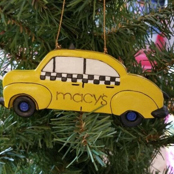 Wooden Macy’s Yellow TAXI CAB CHRISTMAS ORNAMENT -New York - Picture 5 of 5